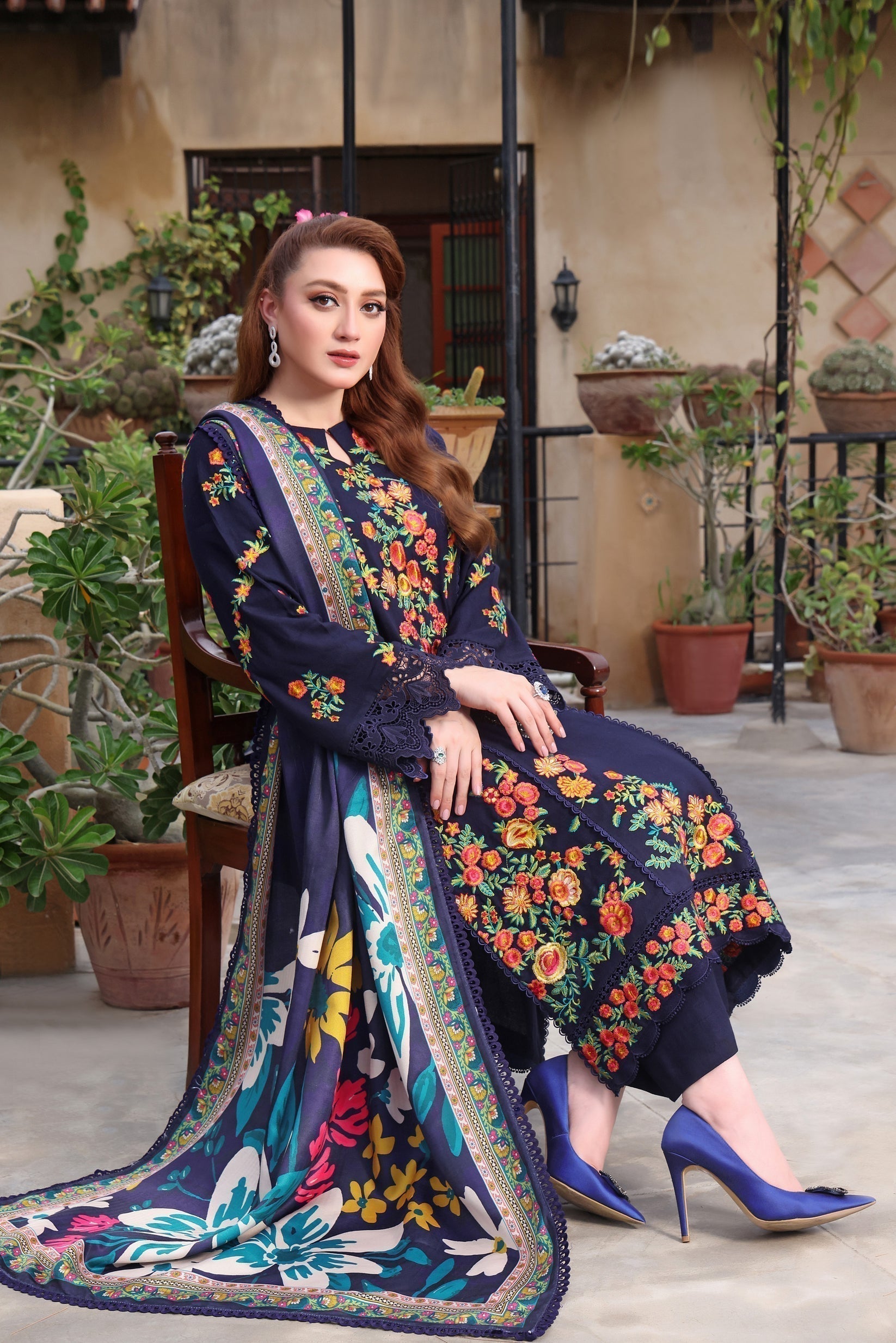 3PC Lawn EMBROIDERED SHIRT WITH COURTRAI PRINTED Dupatta & TROUSER  SS5131