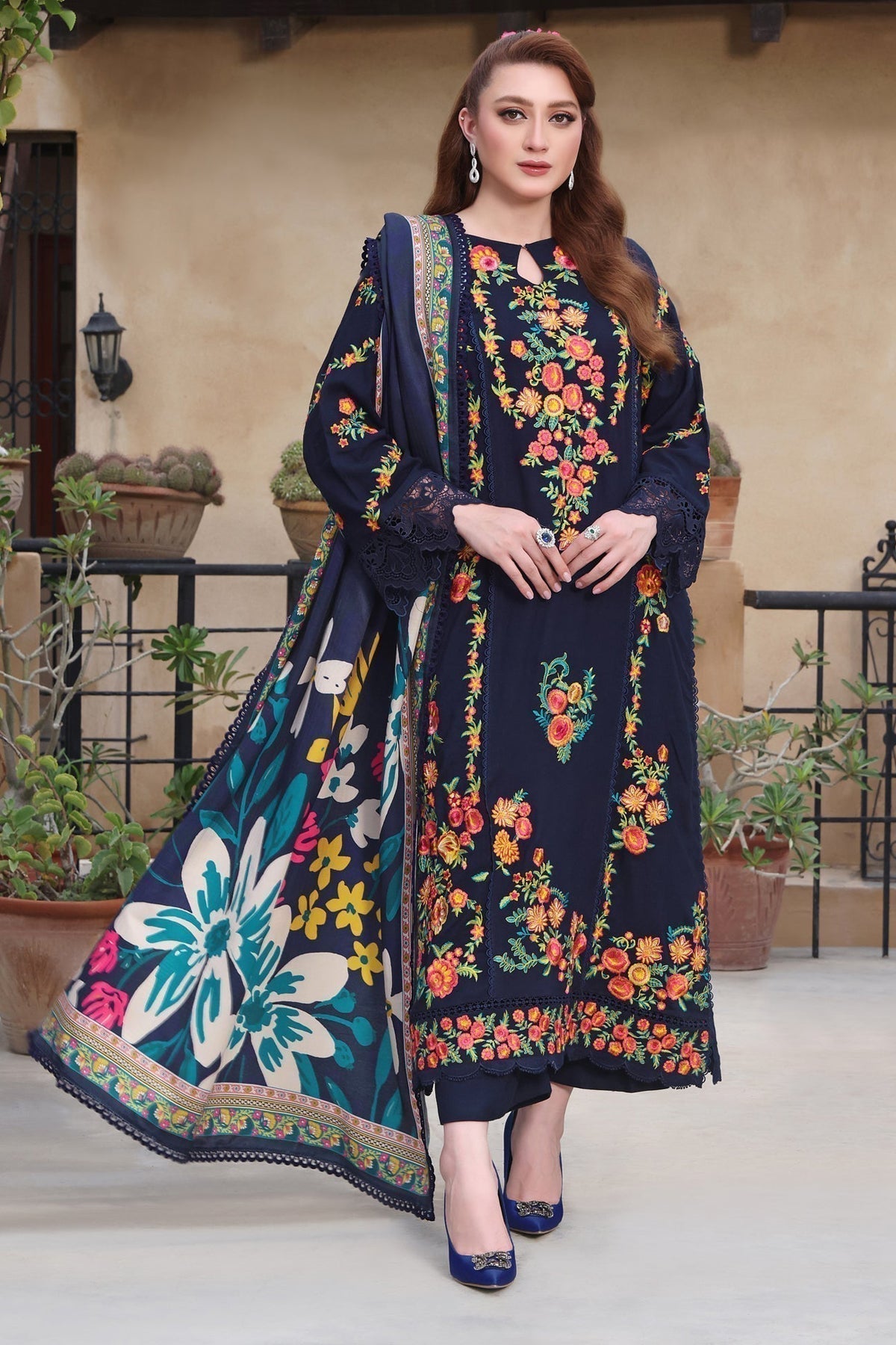 3PC Lawn EMBROIDERED SHIRT WITH COURTRAI PRINTED Dupatta & TROUSER  SS5131