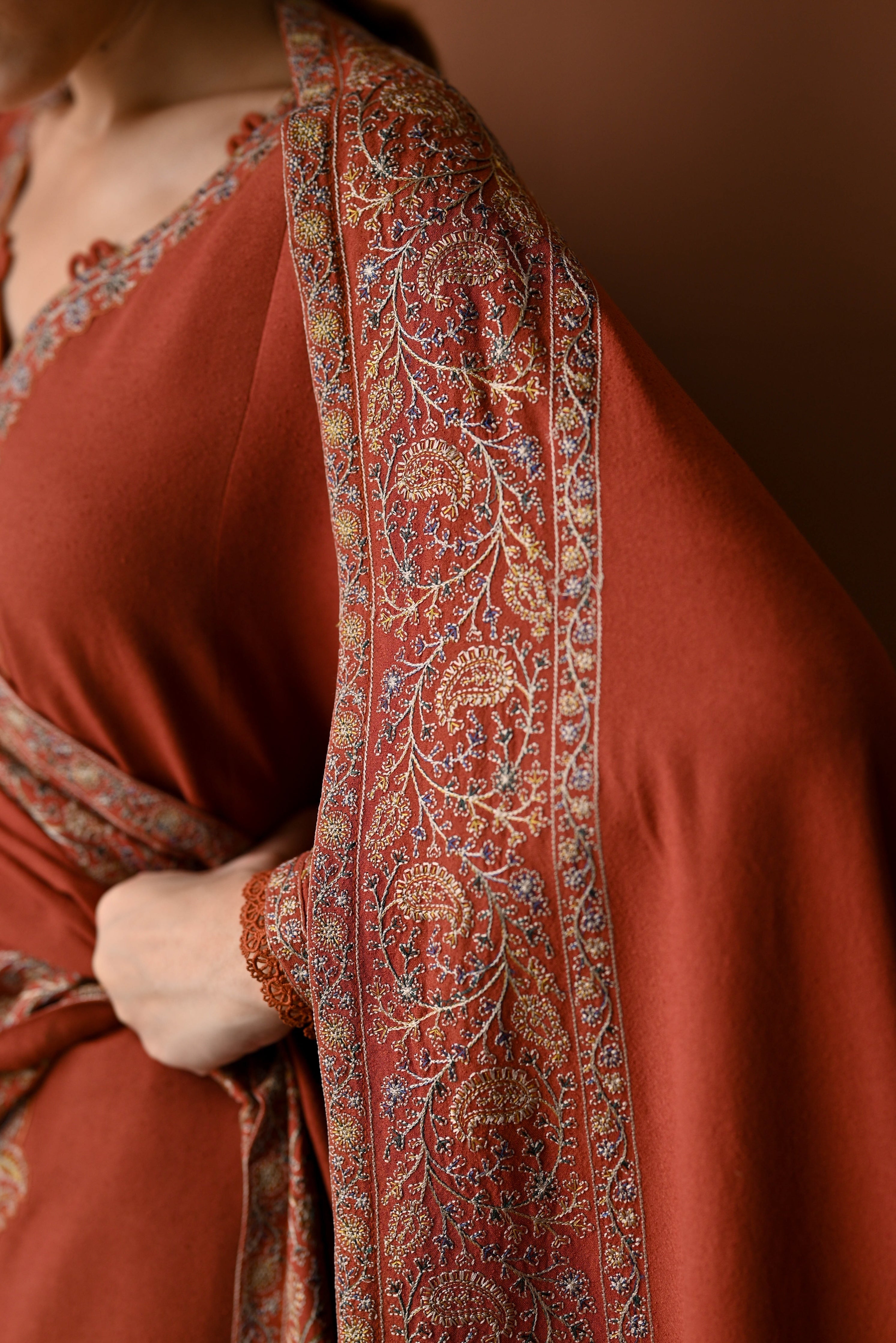 '-3PC DHANAK EMBROIDERED SHIRT WITH DHANAK EMBROIDERED SHAWL AND TROUSER- 679
