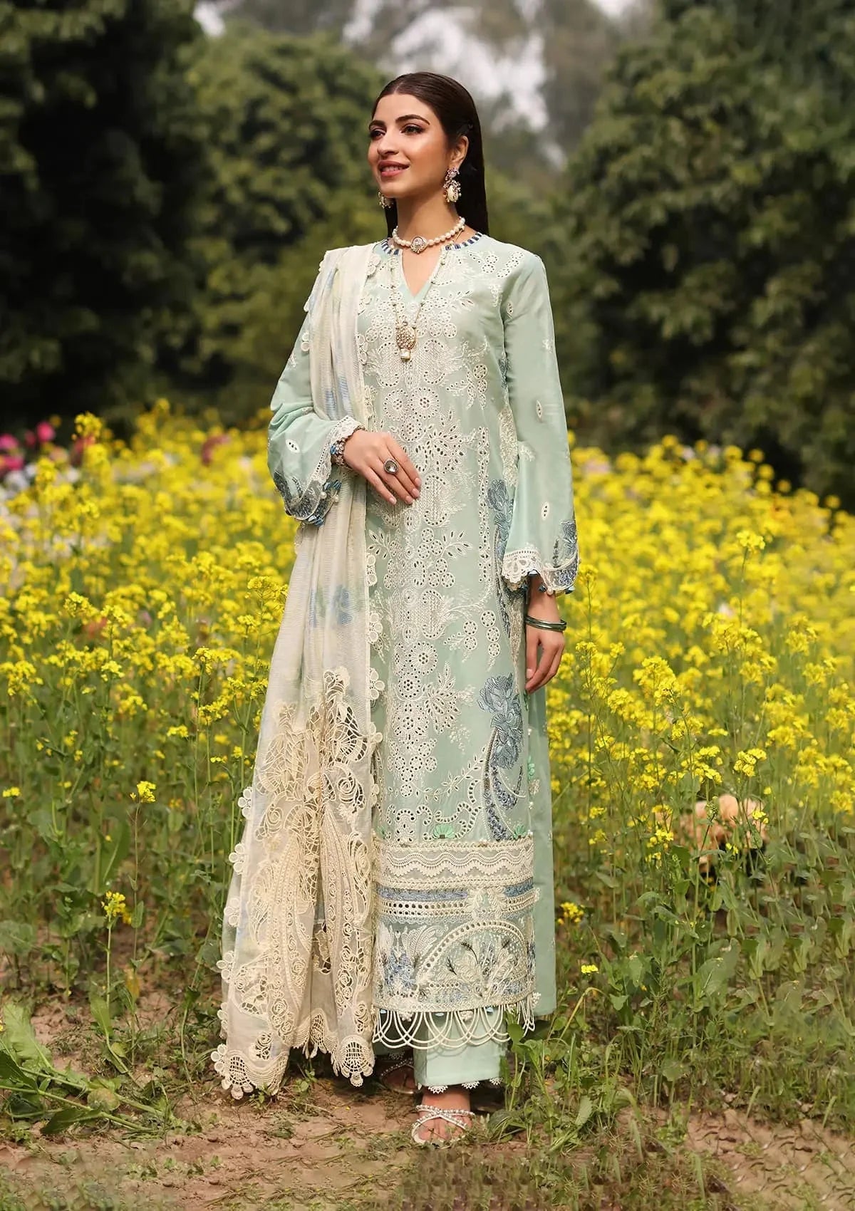 Kahf Premium Festive Embroidered Unstitched Lawn 3PC – KFL-01 TABIR