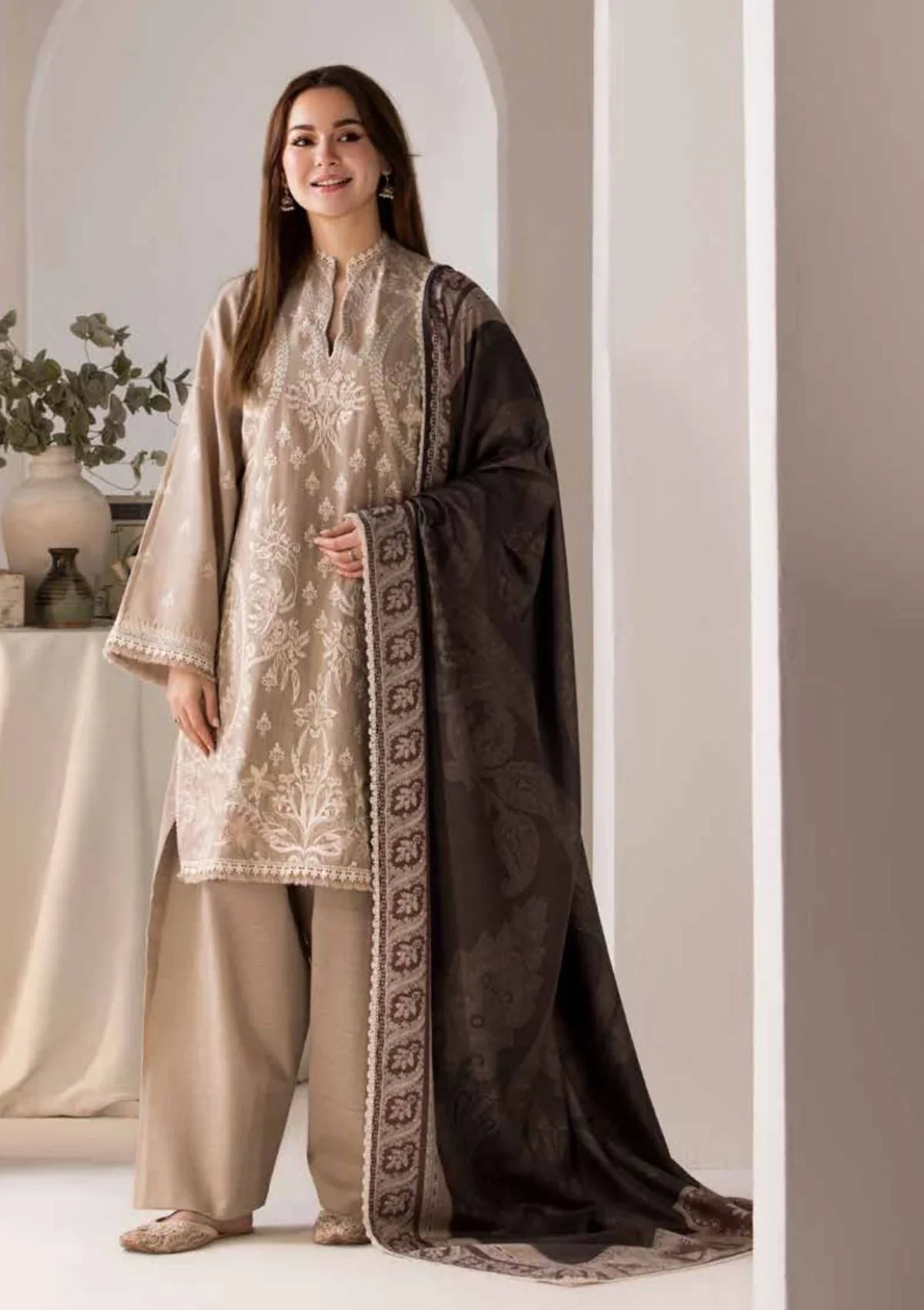 LAWN - 3PC EMBROIDERED SHIRT WITH DIGITAL PRINTED JACQUARD DUPATTA - 5178