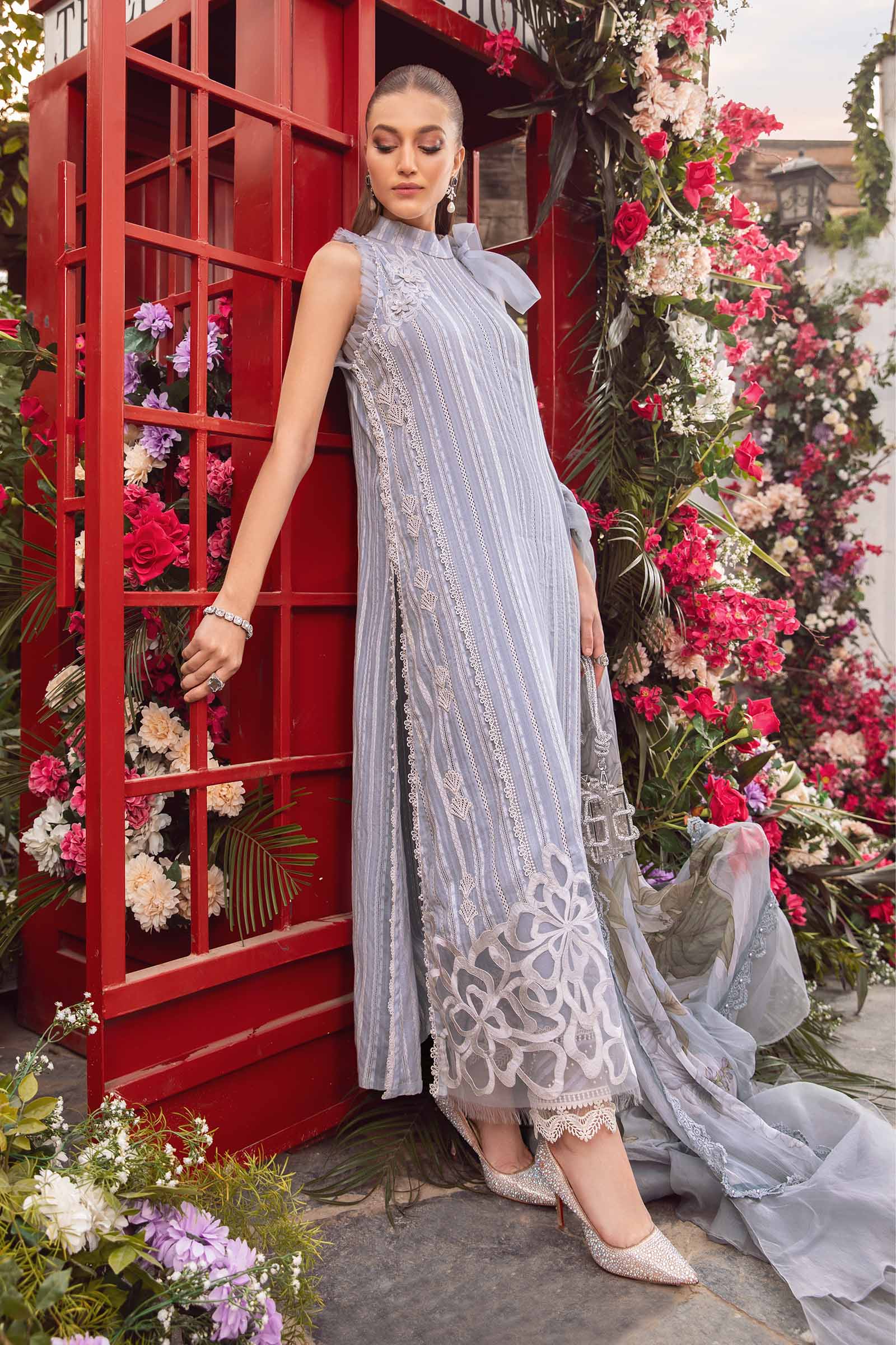 Ice Blue Embroidered 3-Piece Unstitched Suit (SS 1529)