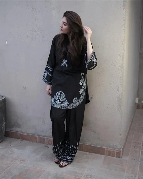 Embroidered Lawn 2 Piece Unstitched Dress (SS 5100)