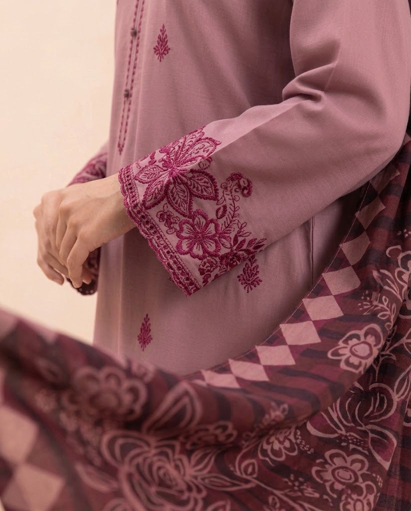 Mauve/Dusty Rose Embroidered 3PC Dhanak Suit with Digital Printed Dupatta (HE D#287B)