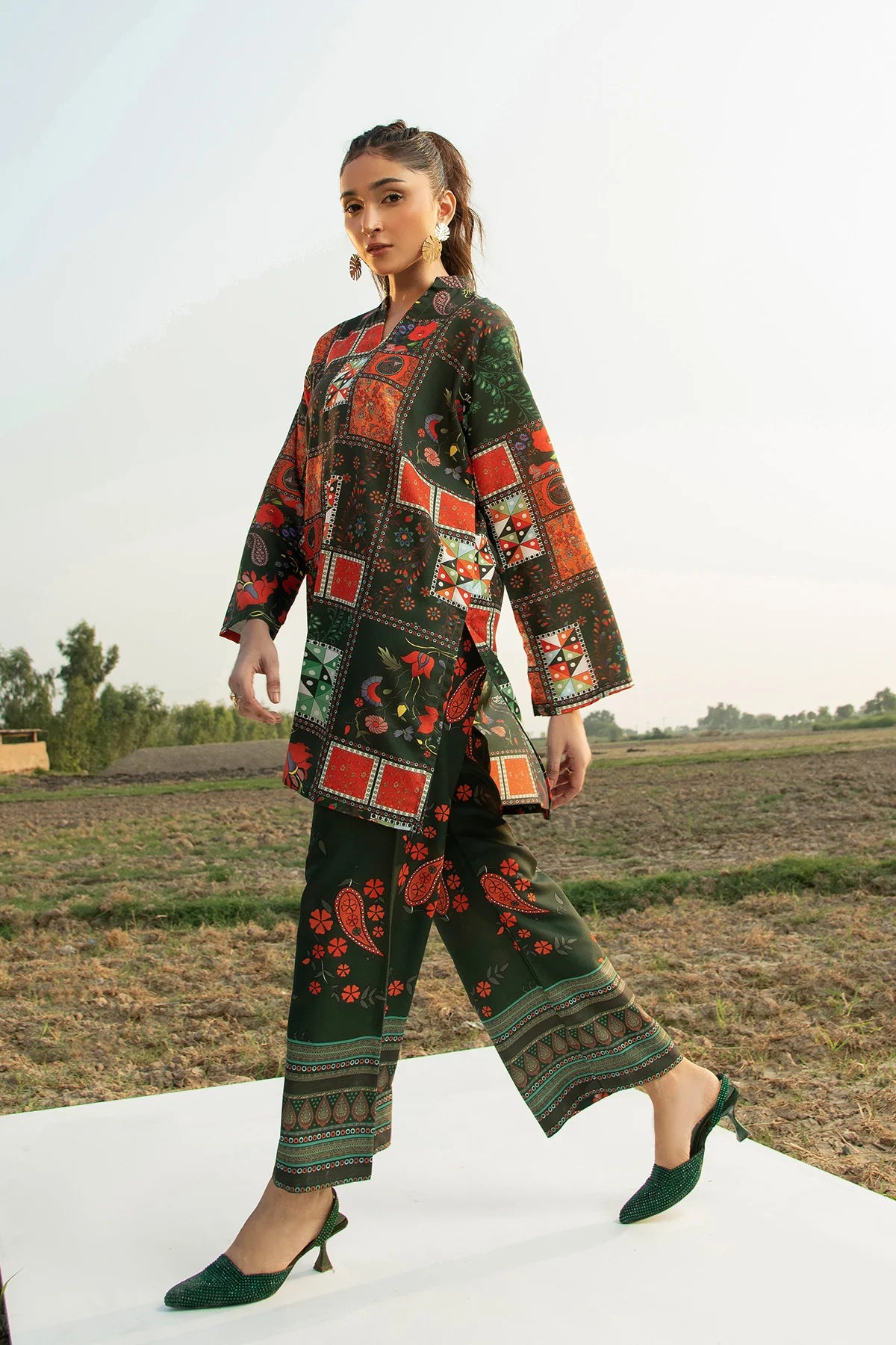 Olive Green Printed Lawn 2-Piece Unstitched Suit (HE)