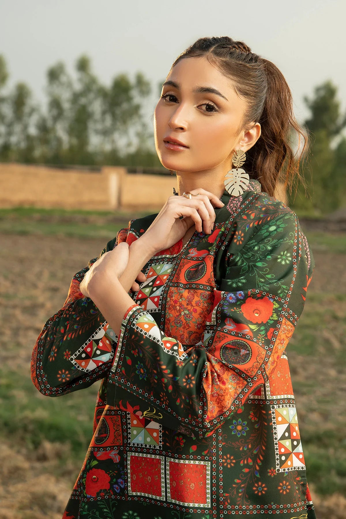 Olive Green Printed Lawn 2-Piece Unstitched Suit (HE)