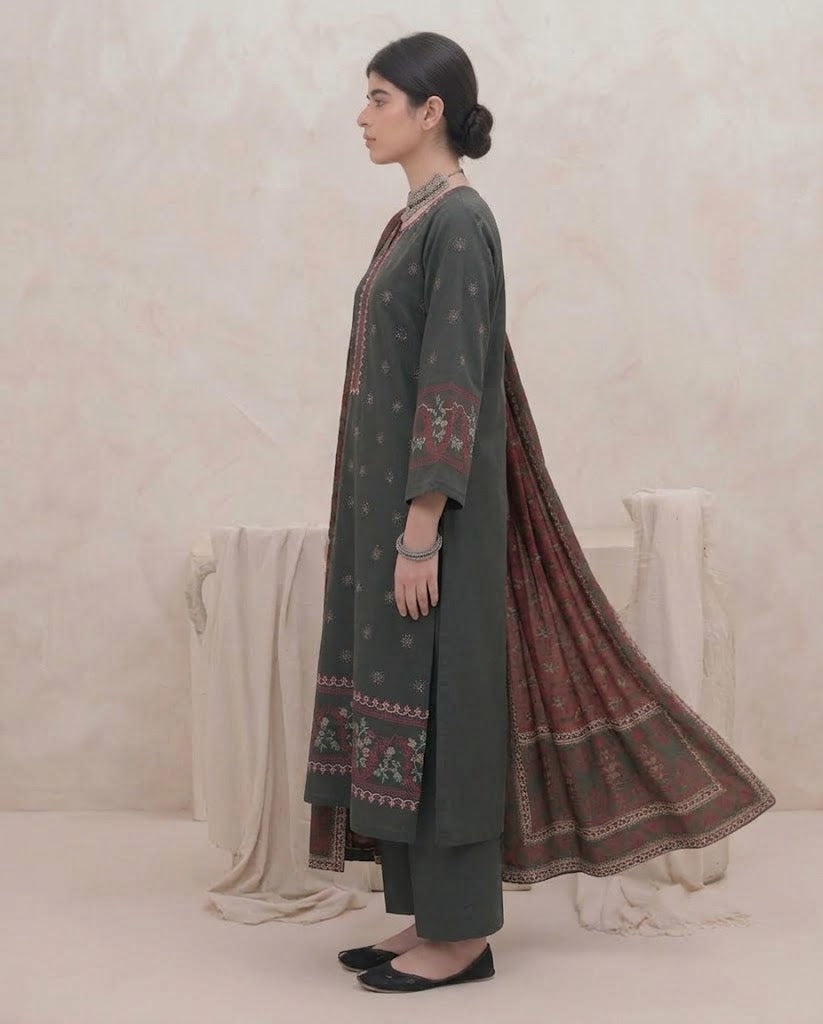 Charcoal Grey Embroidered 3PC Dhanak Suit with Digital Printed Dupatta (HE D# 308A)