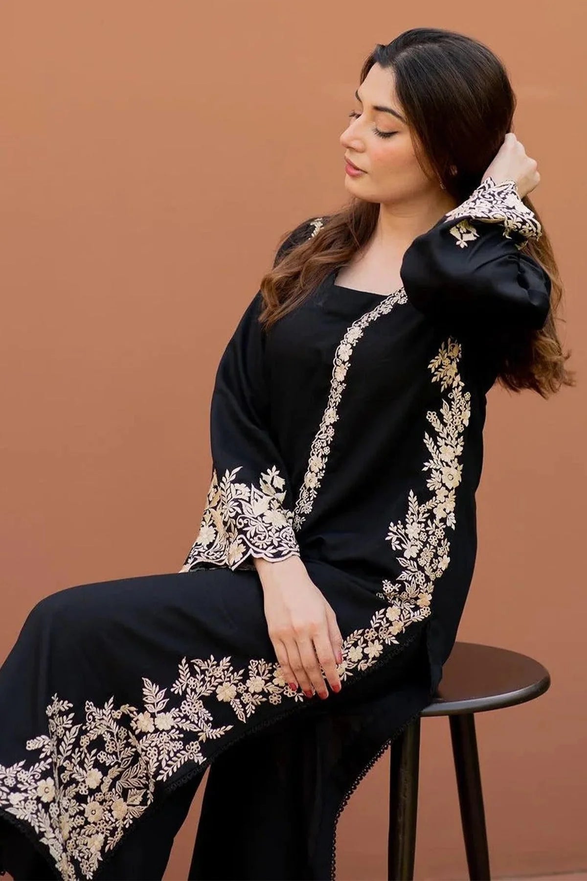Dhanak 2PC Embroidered-104