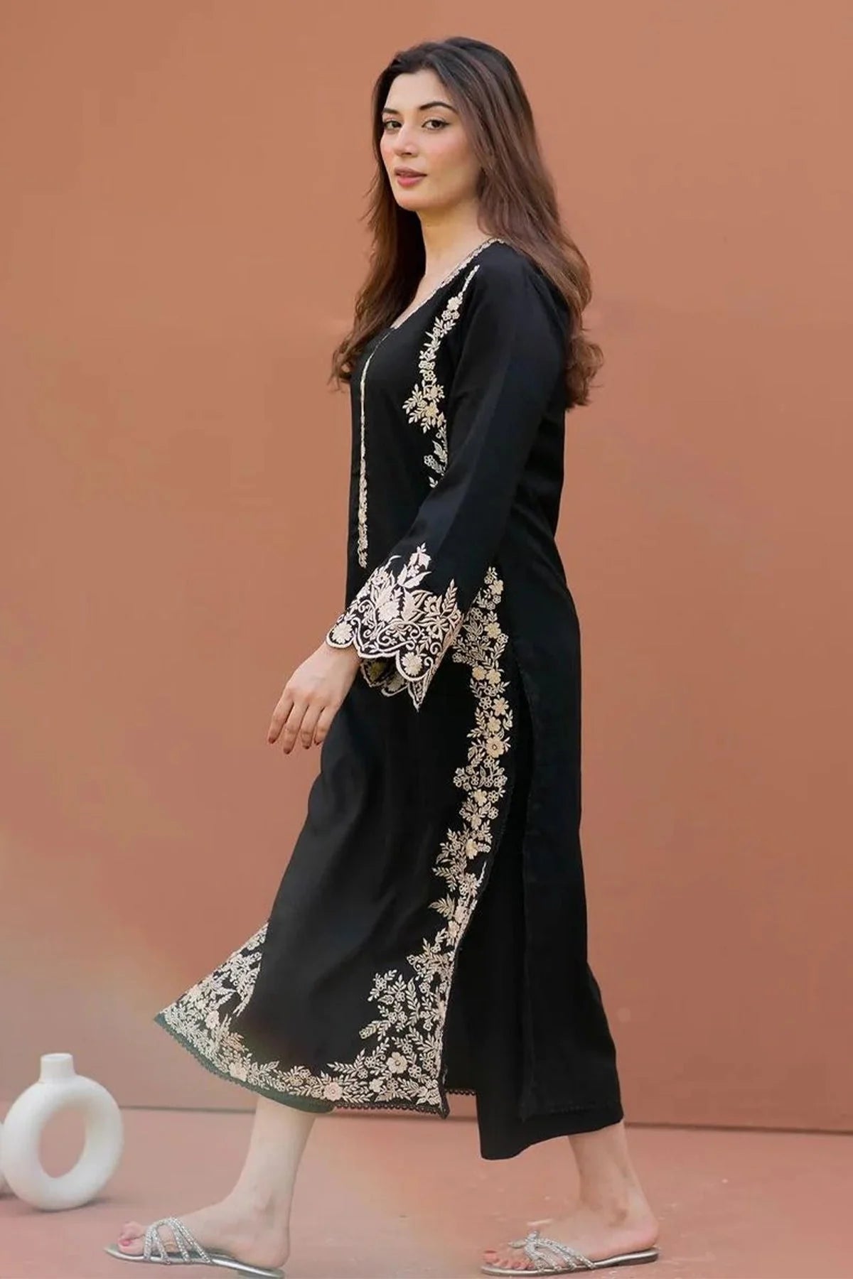 Dhanak 2PC Embroidered-104