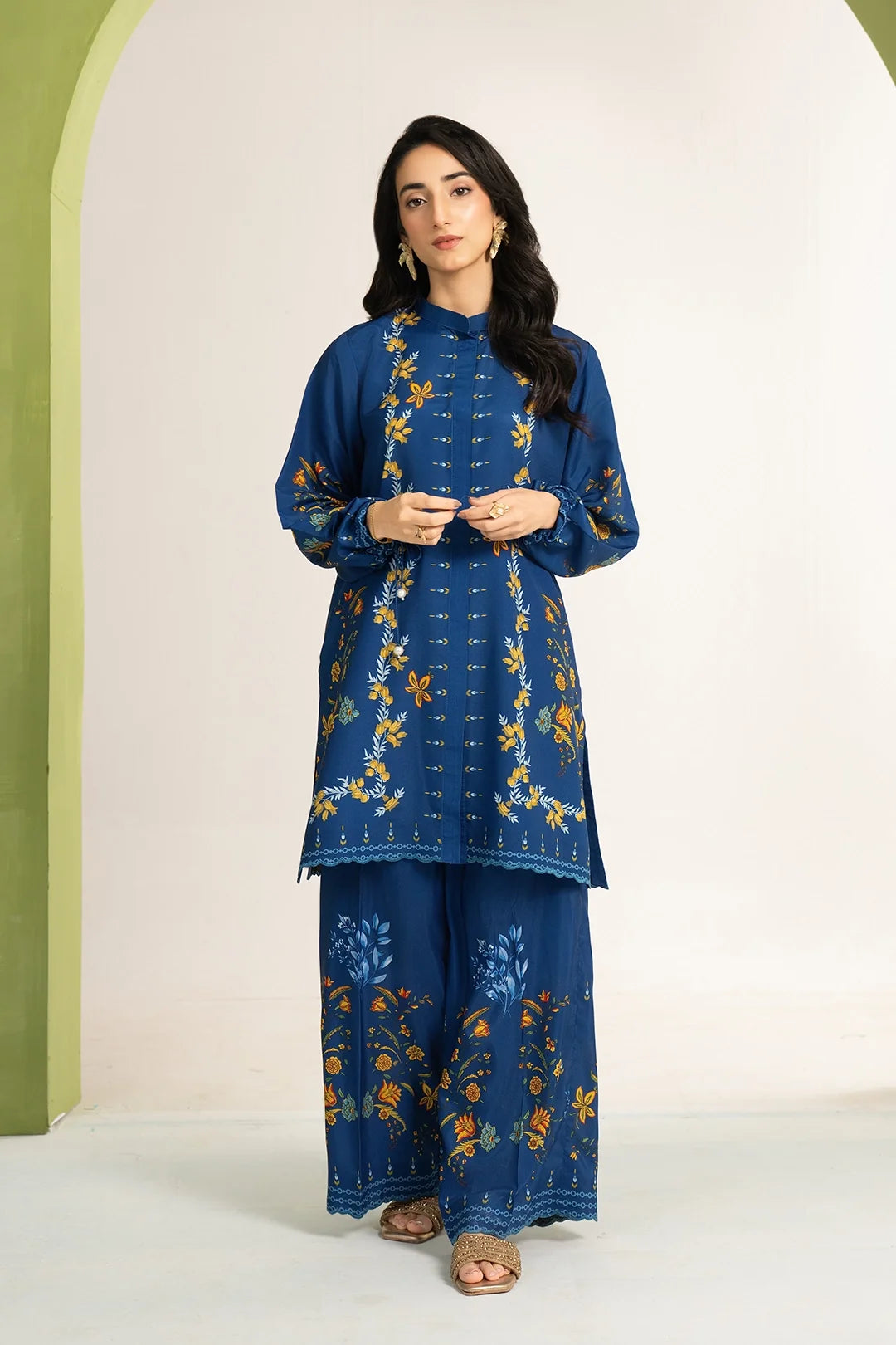 Royal Blue Floral Print 2PC Linen Suit with Button-Down Front (HE)