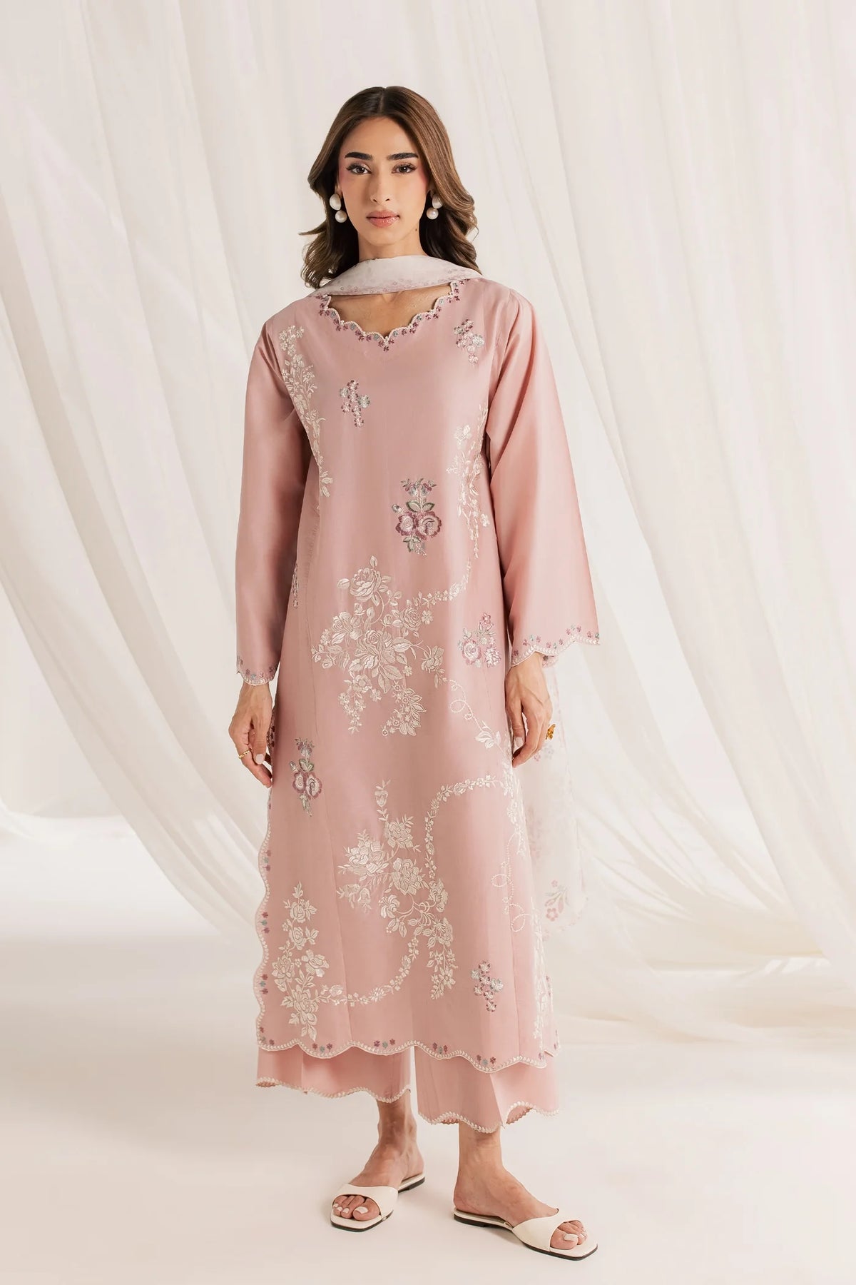 Blush Pink Embroidered Dhanak 3Pc Suit with Printed Shawl (HE D# 59)