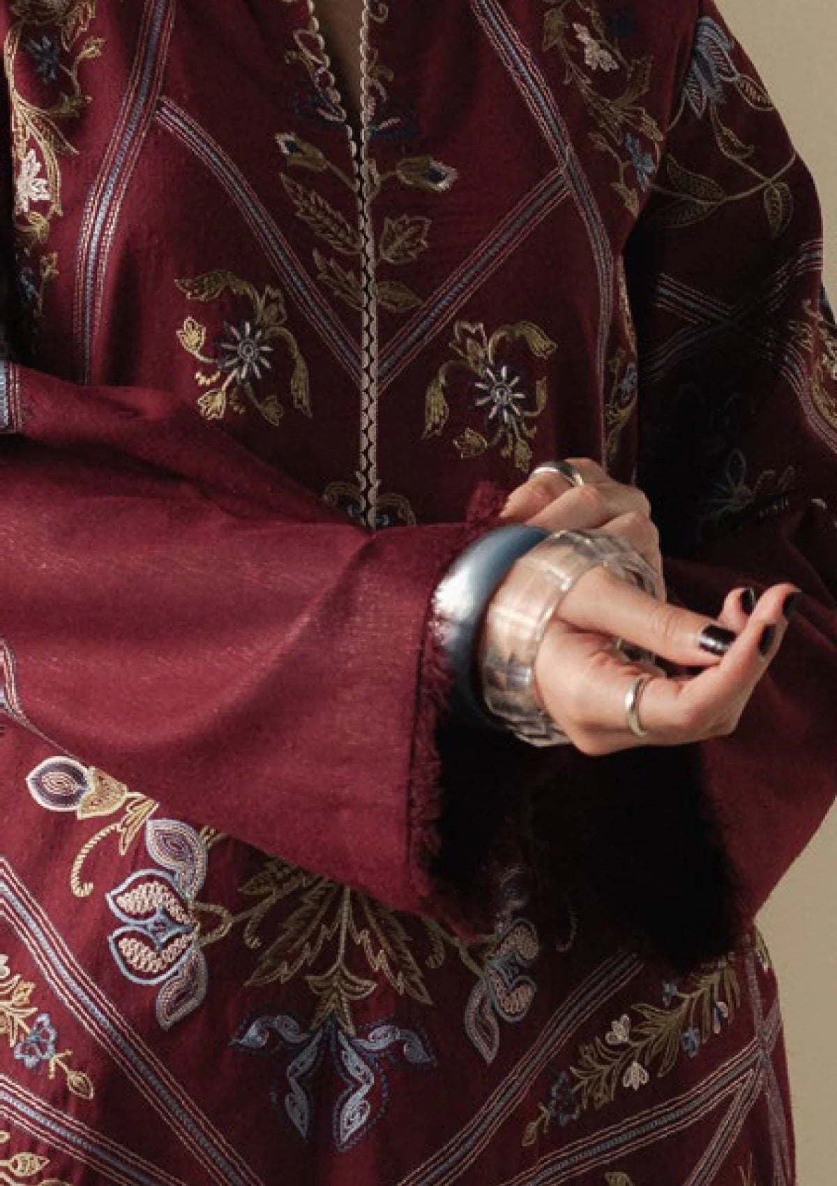 Maroon Embroidered 3PC Dhanak Suit with Digital Printed Shawl (HE D#24)