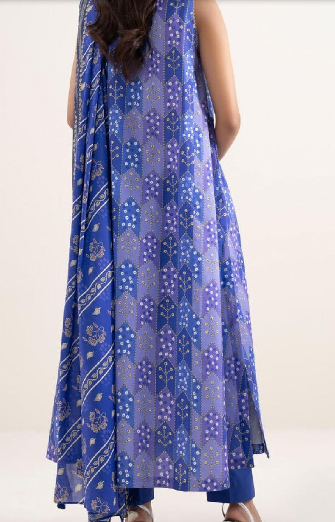 Blue Purple Sleeveless Anarkali-Style Suit with Bandhani Print (HS)