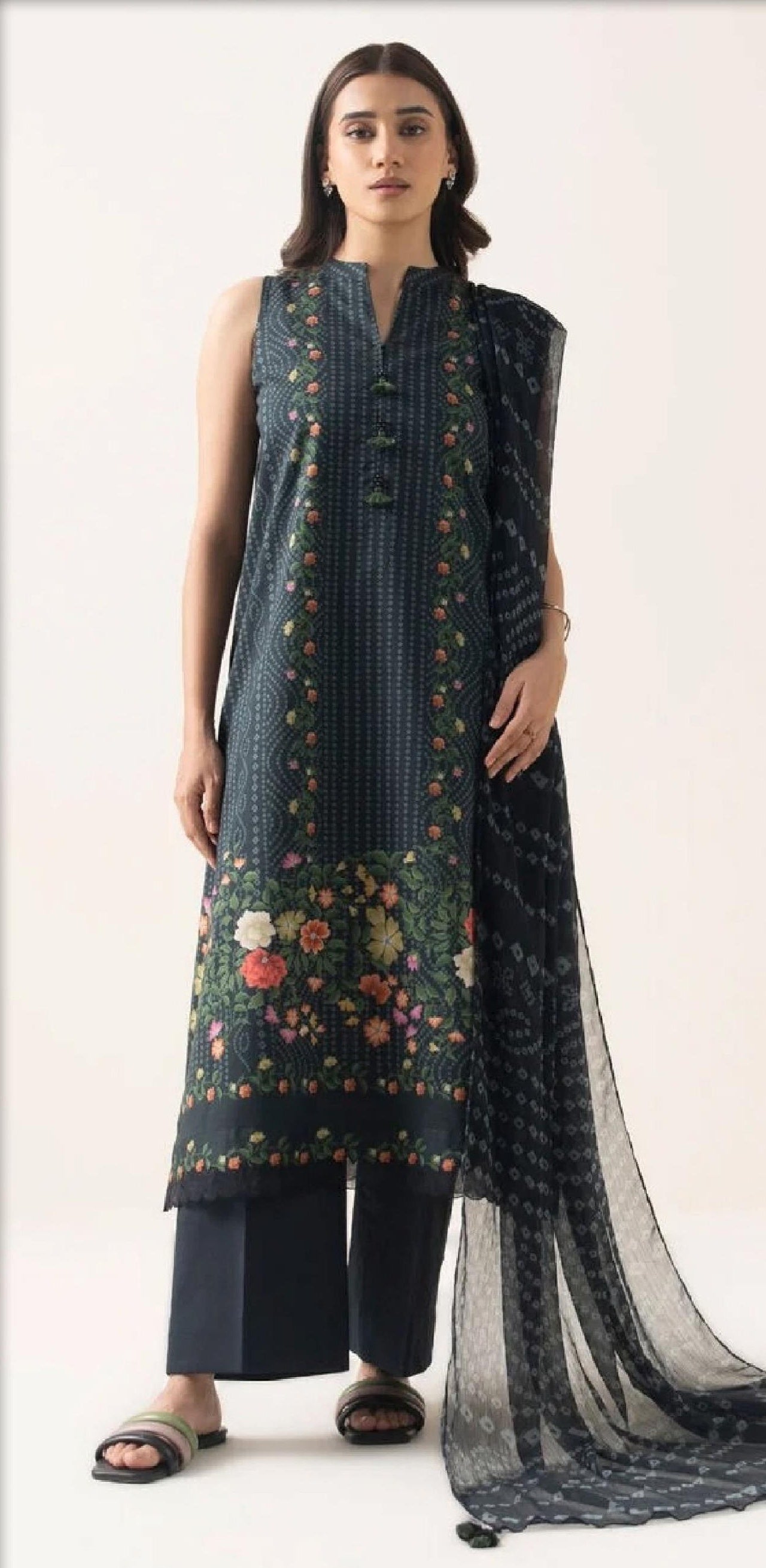 Teal Green Sleeveless Suit with Floral Border Print (HS)