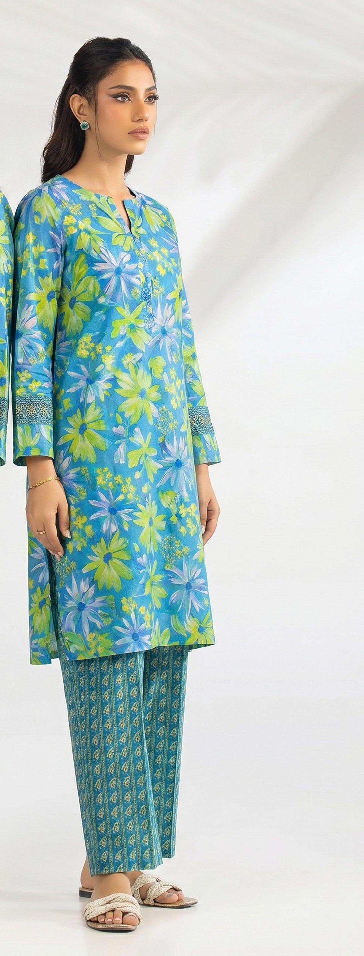 Turquoise Daisy Floral Print 2PC Lawn Suit with Lace-Trimmed Cuffs (HS)