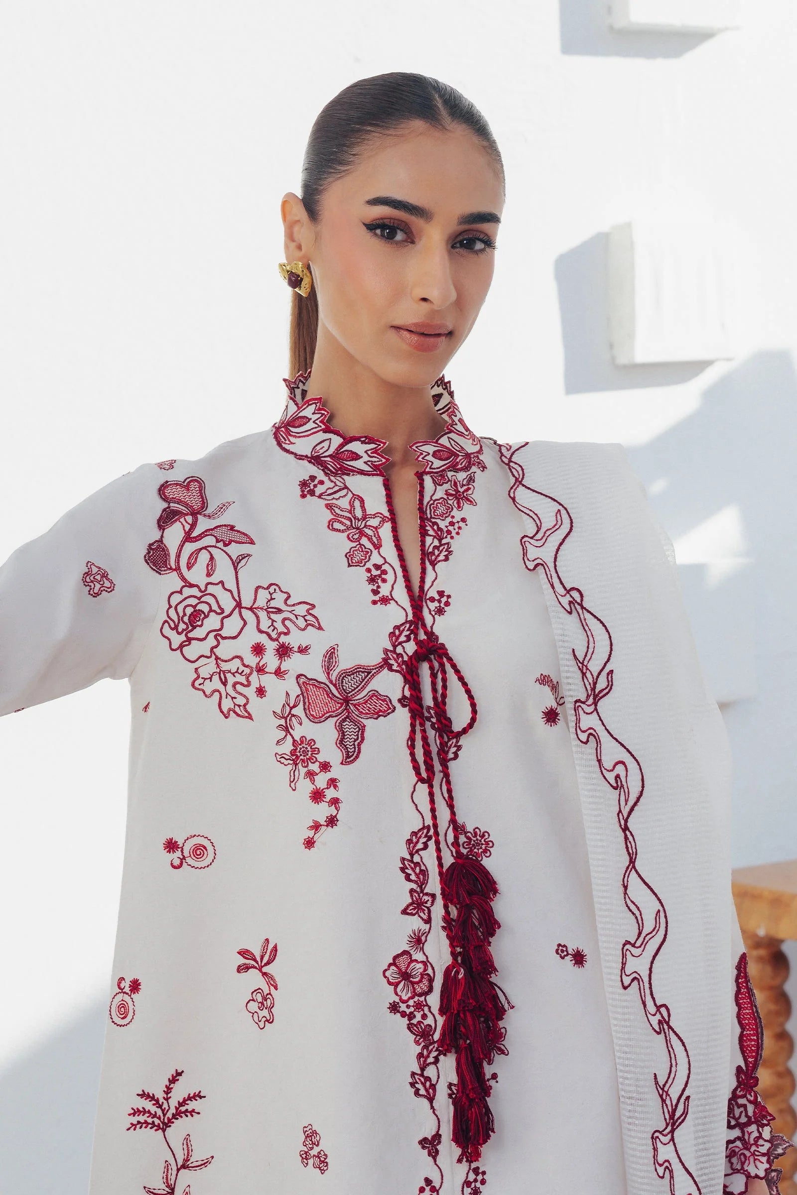 Ivory Maroon Embroidered 3-Piece Unstitched Suit (HE D#17A)