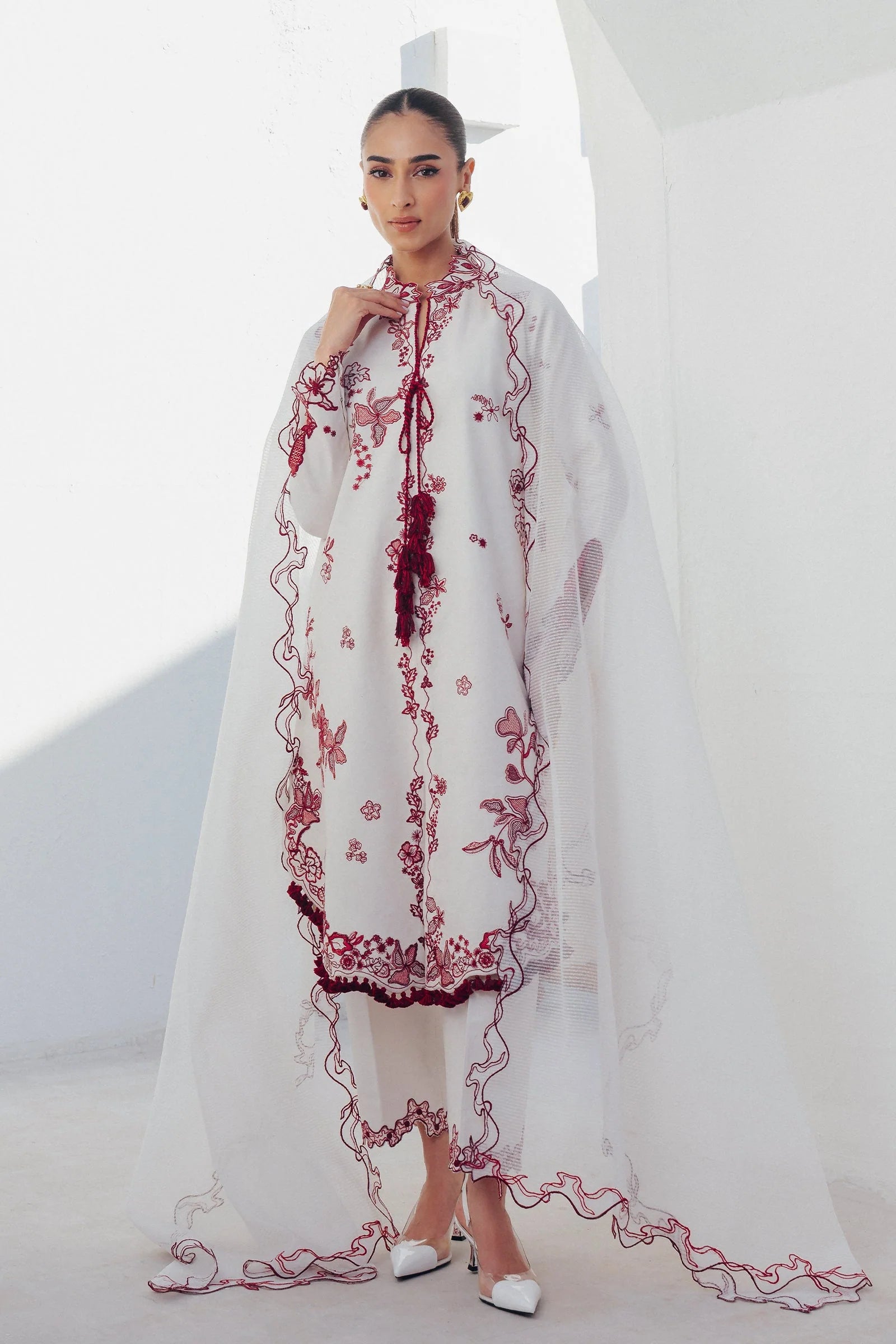 Ivory Maroon Embroidered 3-Piece Unstitched Suit (HE D#17A)
