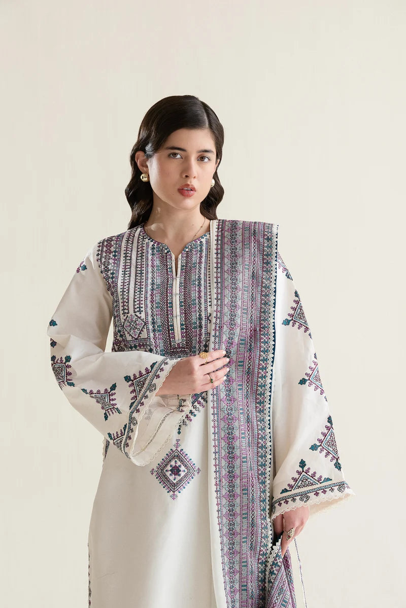 Off-White Embroidered 3PC Dhanak Suit with Digital Printed Shawl (HE D# 290A)