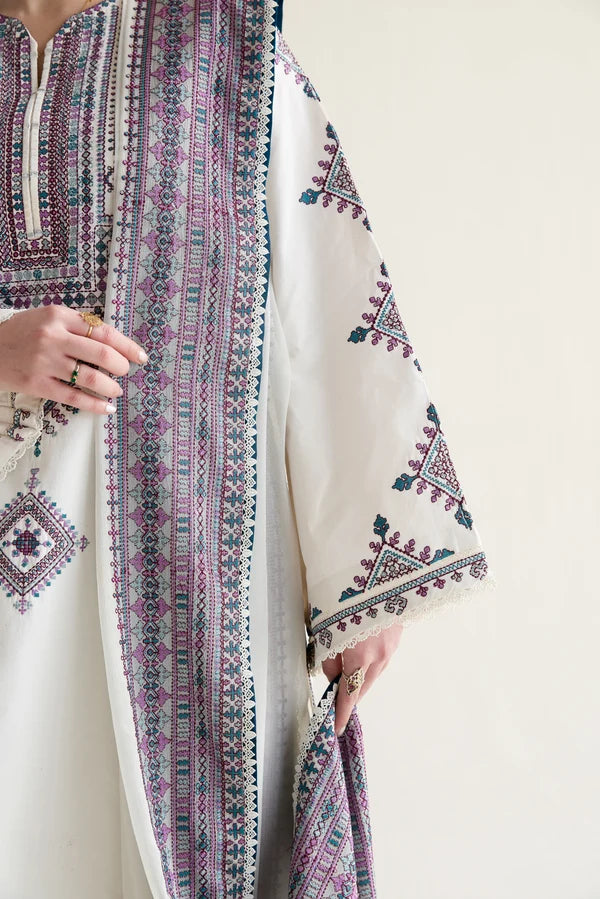 Off-White Embroidered 3PC Dhanak Suit with Digital Printed Shawl (HE D# 290A)